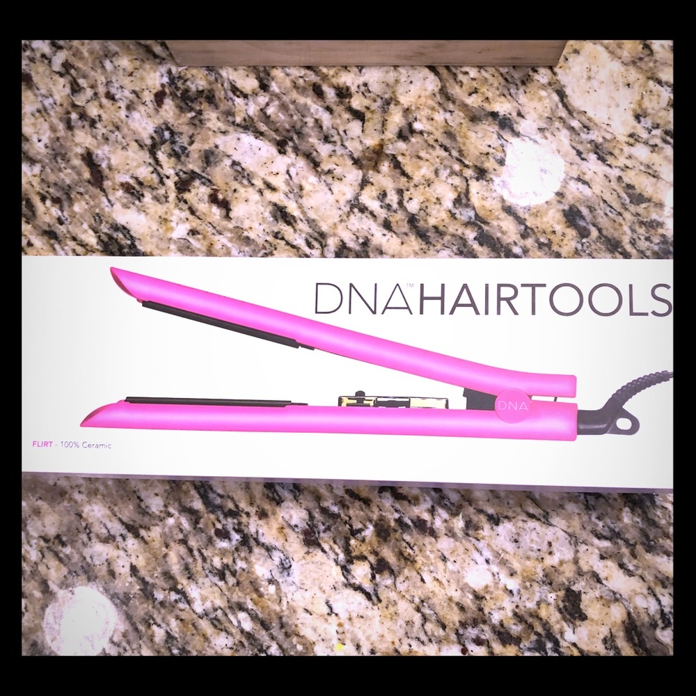 DNA Professional Hair Tools - “Flirt”  Flat Iron
